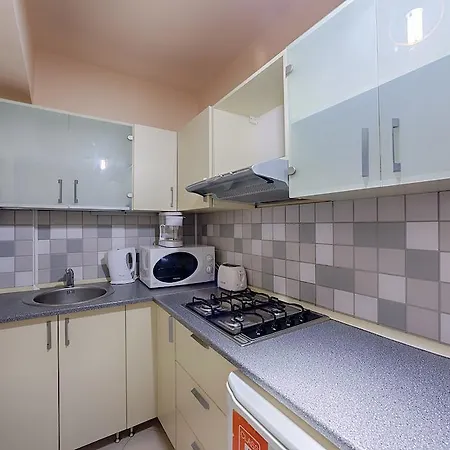 Eastcomfort Romana Square Apartament
